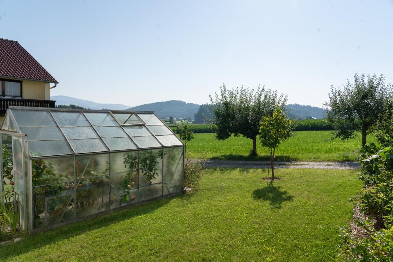 Ferienwohnung Im Idyll 1 Hengersberg Exteriér fotografie